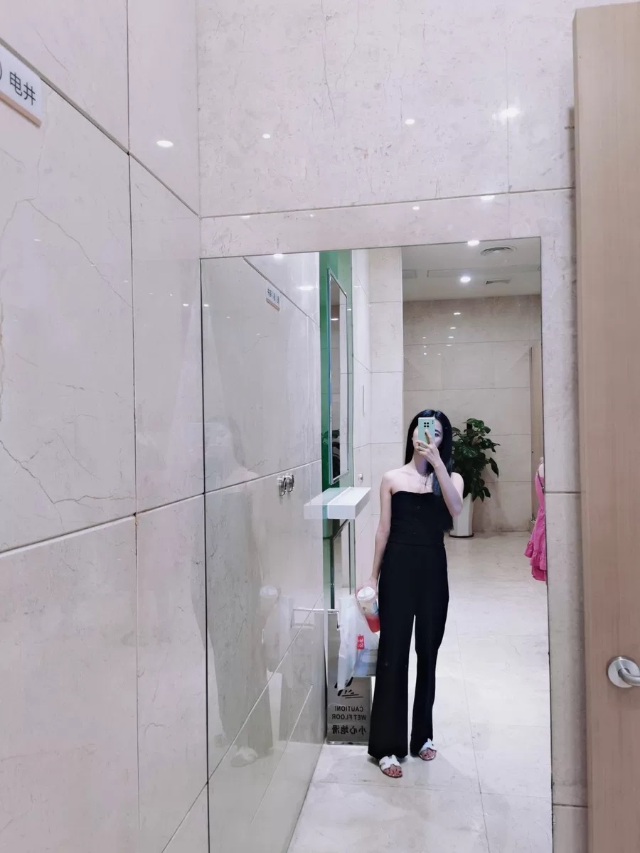 服务店销售美女兼职